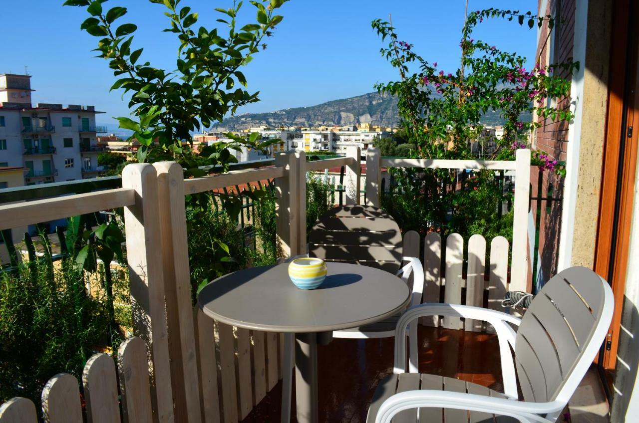 Luiselle Charming Accommodation Sorrento City Center Экстерьер фото