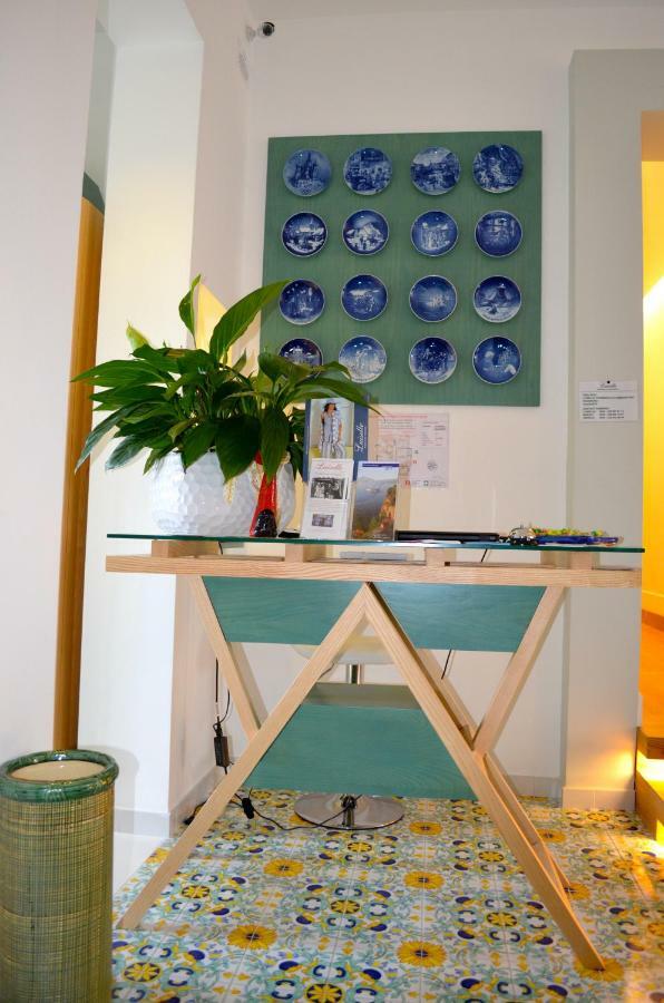 Luiselle Charming Accommodation Sorrento City Center Экстерьер фото