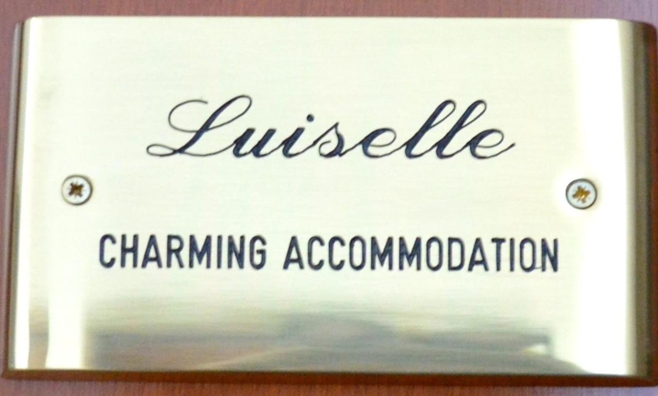 Luiselle Charming Accommodation Sorrento City Center Экстерьер фото